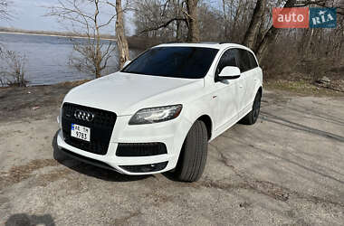 Audi Q7  2014