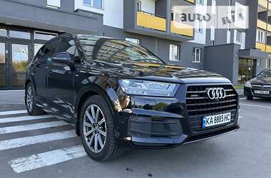 Audi Q7  2019