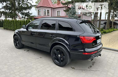 Audi Q7  2013