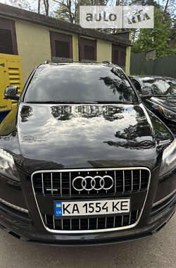 Audi Q7  2013