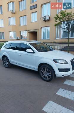 Audi Q7  2014