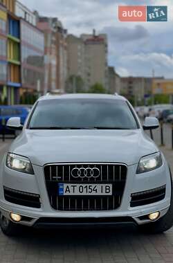 Audi Q7  2015