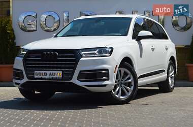 Audi Q7  2016