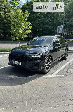 Audi Q7  2019