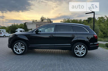 Audi Q7  2015