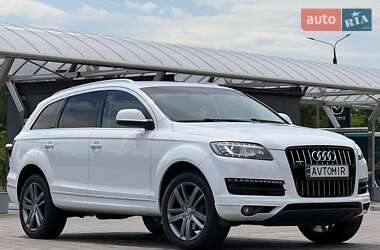 Audi Q7  2015