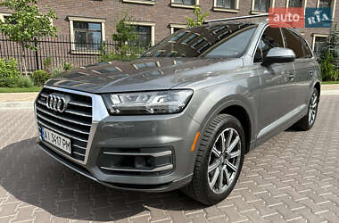 Audi Q7  2017