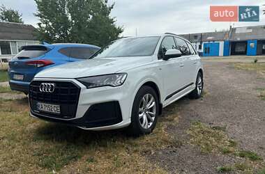Audi Q7  2021