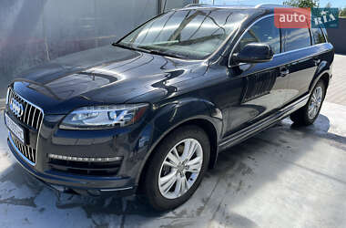 Audi Q7  2010