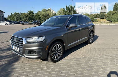 Audi Q7  2018
