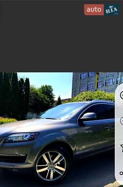 Audi Q7  2010