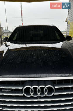 Audi Q7  2017