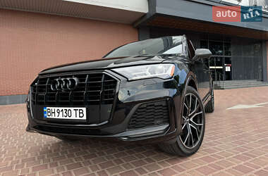 Audi Q7  2020