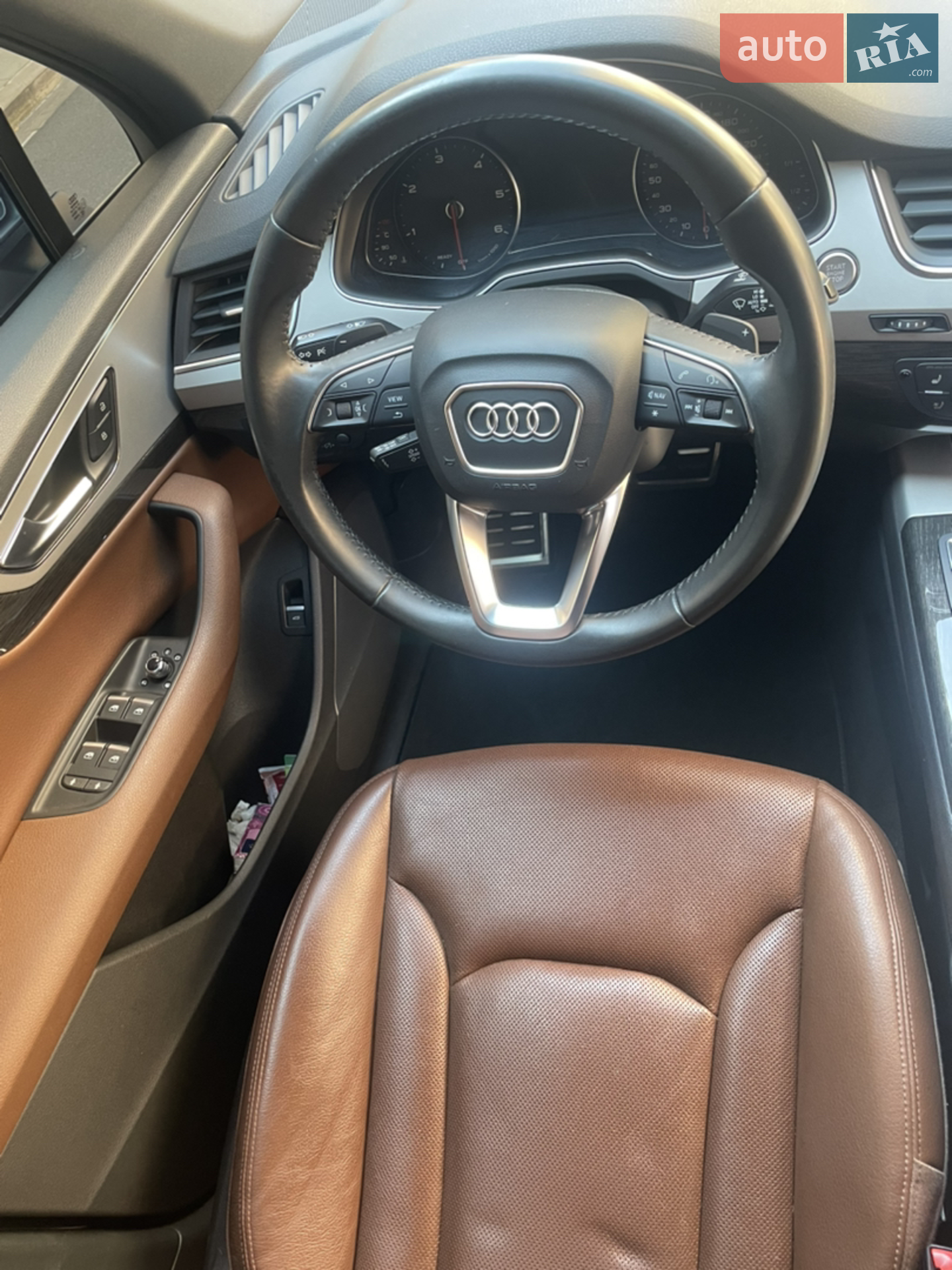 Audi Q7 2017 VIN WAUZZZ4M5JD018001 фото оголошення 10 з 23