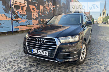 Audi Q7  2017