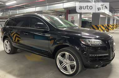 Audi Q7  2010
