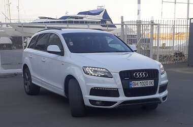 Audi Q7  2014