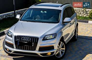 Audi Q7  2012