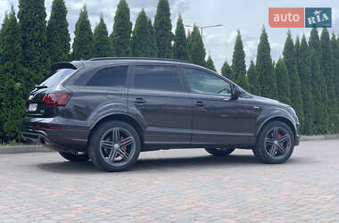 Audi Q7  2013