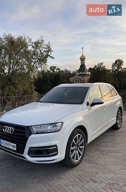 Audi Q7  2018