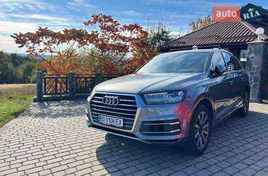 Audi Q7  2016