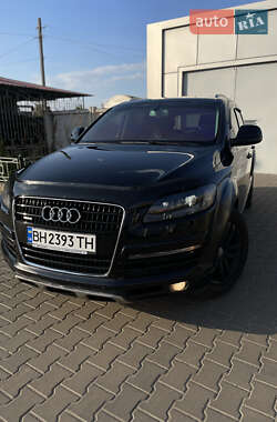 Audi Q7  2006