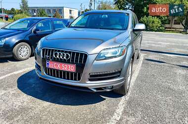 Audi Q7  2012
