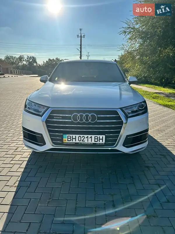 Audi Q7