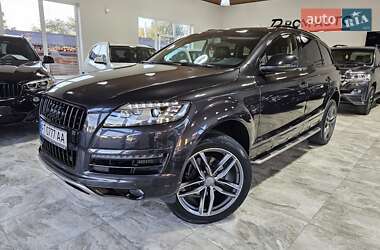 Audi Q7  2012