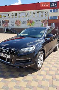 Audi Q7  2012
