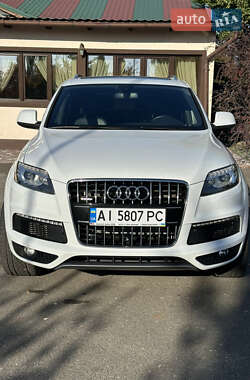 Audi Q7  2015