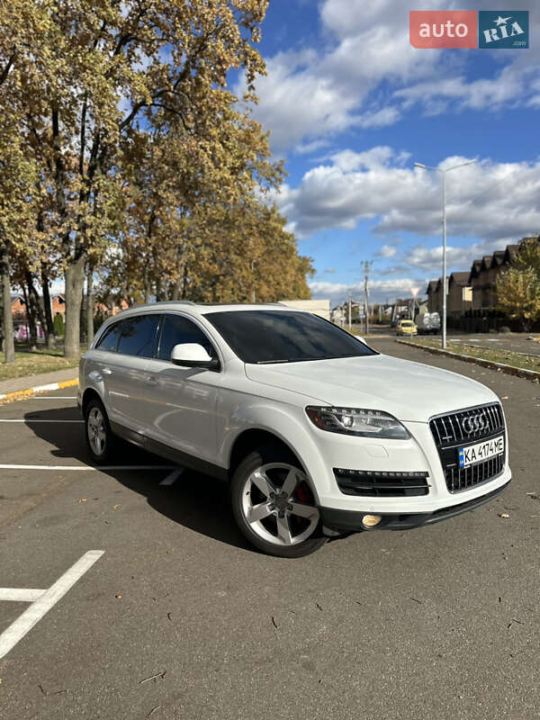 Audi Q7