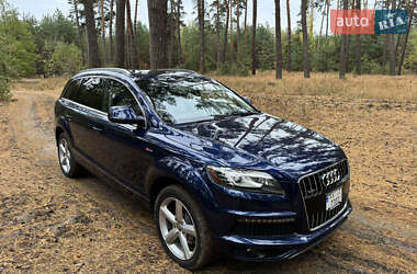 Audi Q7  2012
