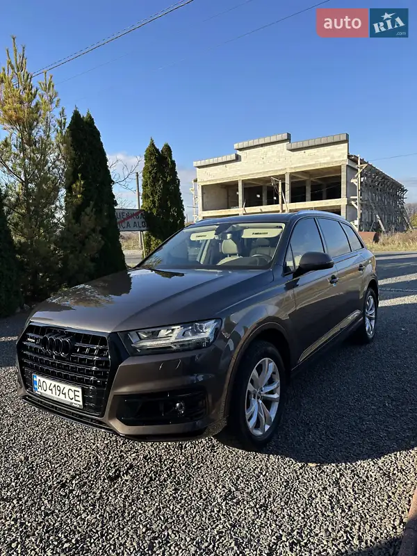 Audi Q7