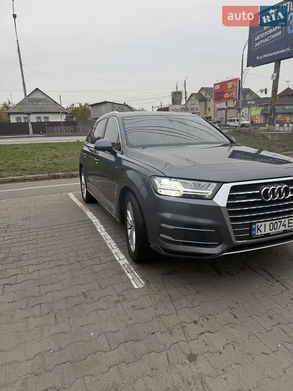 Audi Q7