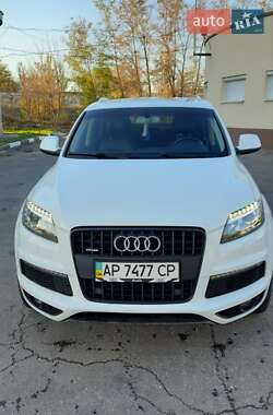 Audi Q7  2014