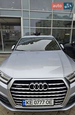 Audi Q7 2016