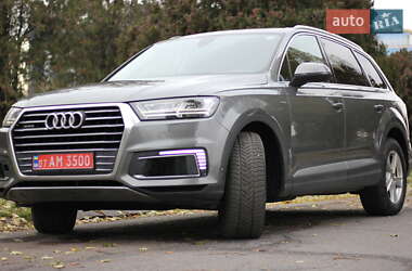 Audi Q7 2016