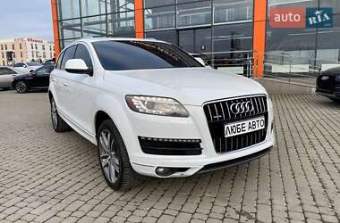 Audi Q7  2013