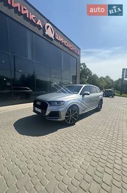 Audi Q7  2020