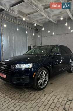 Audi Q7  2018