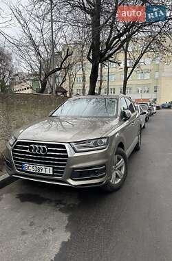 Audi Q7 2017