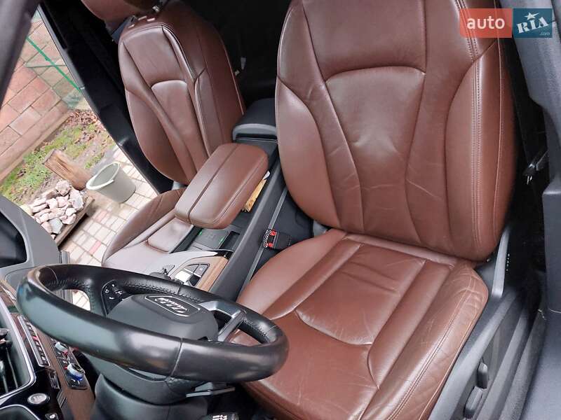 Позашляховик / Кросовер Audi Q7 2016 в Луцьку фото 19 Позашляховик / Кросовер Audi Q7 2016 в Луцьку
