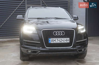 Audi Q7  2010