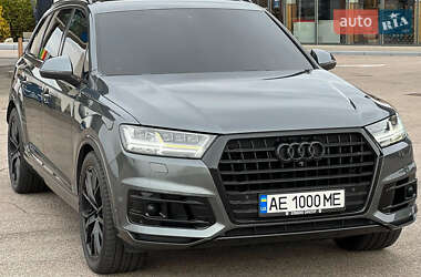 Audi Q7  2017