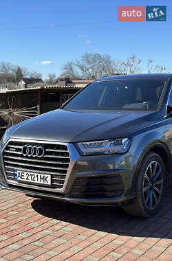 Audi Q7 2016