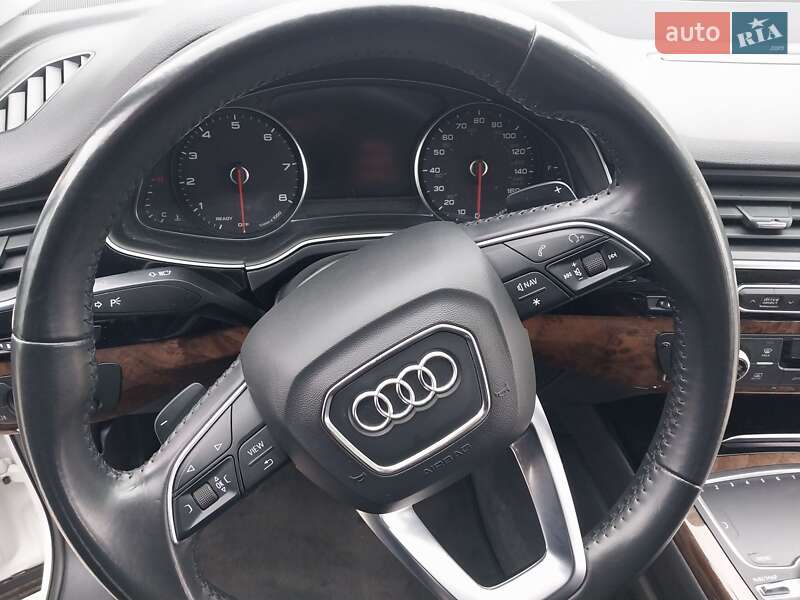 Внедорожник / Кроссовер Audi Q7 2018 в Бучаче