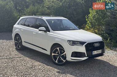 Audi Q7  2019