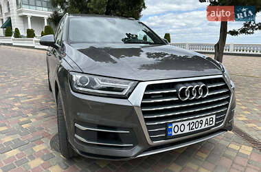 Audi Q7  2018