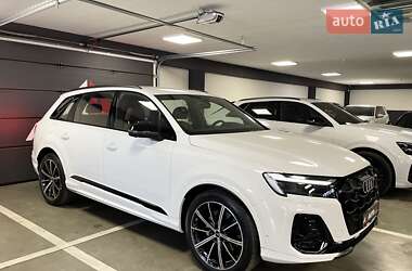 Audi Q7  2024